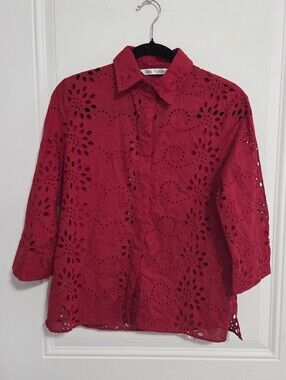 Zara Women's 3/4 Sleeve Floral Embroidered Cut-Out Poplin Shirt - Size S